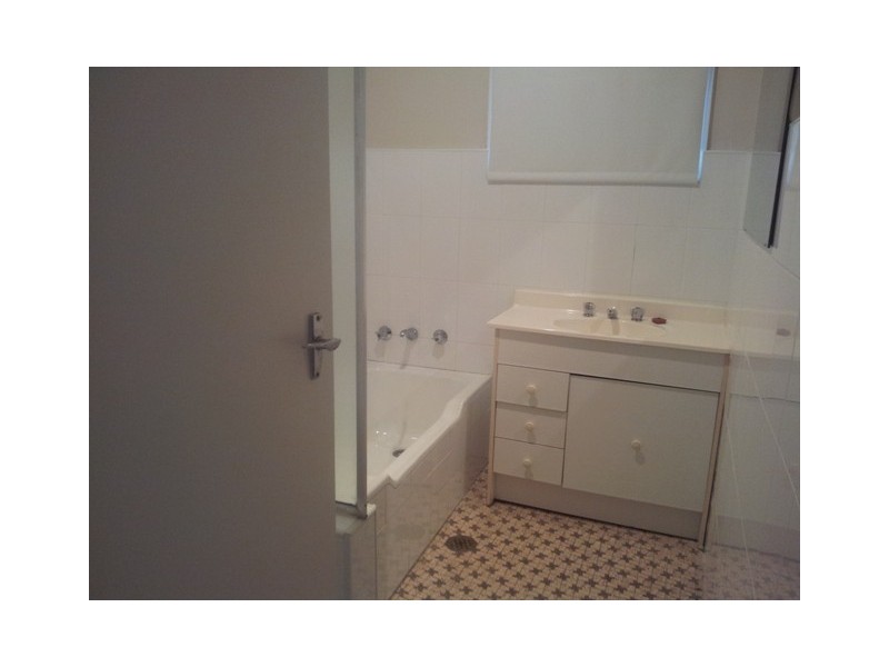 17 GLENVIEW STREET, St Marys NSW 2760