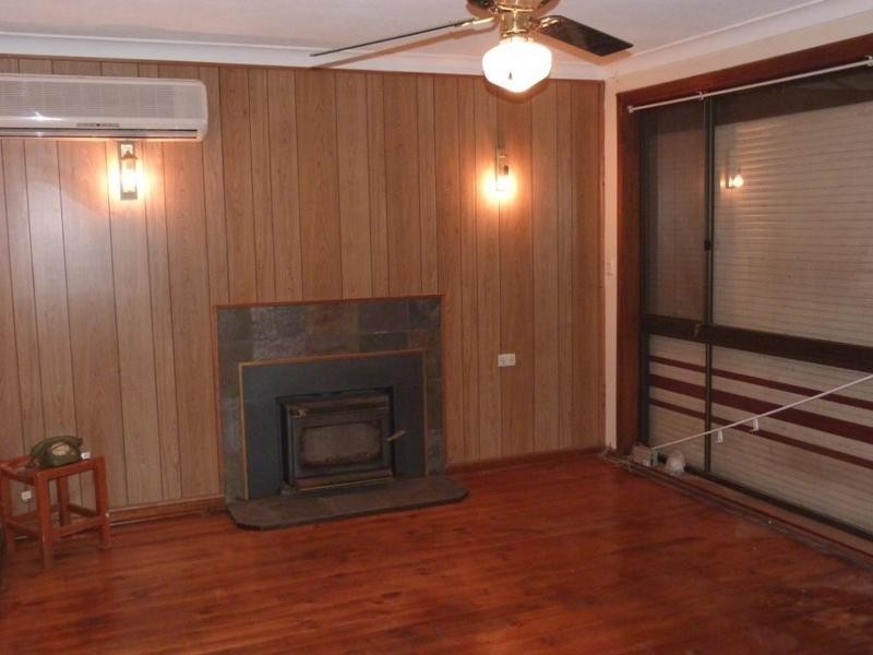 20 Manila Rd, Lethbridge Park NSW 2770