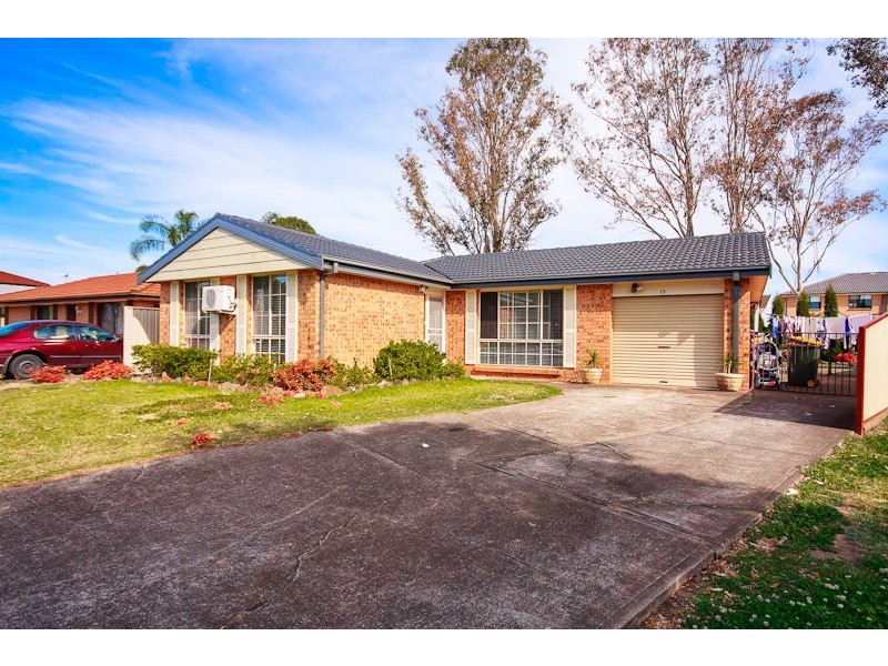 15 Tabitha Pl, Plumpton NSW 2761