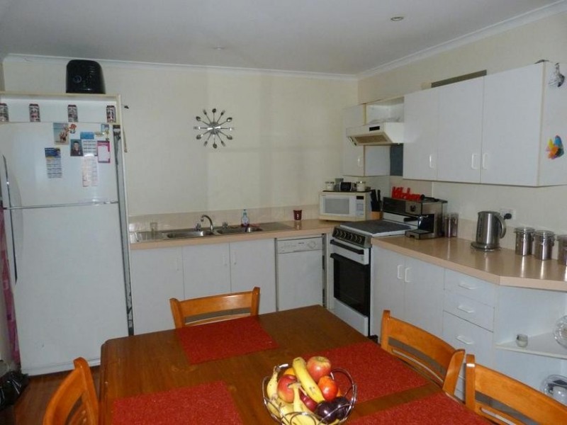 16 Clucas Road, Dharruk NSW 2770