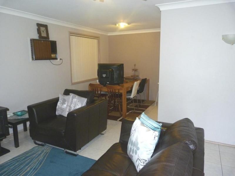 259 Woodstock Ave, Dharruk NSW 2770