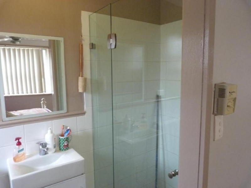 259 Woodstock Ave, Dharruk NSW 2770