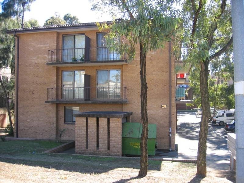 16/28 LUXFORD ROAD, Mount Druitt NSW 2770