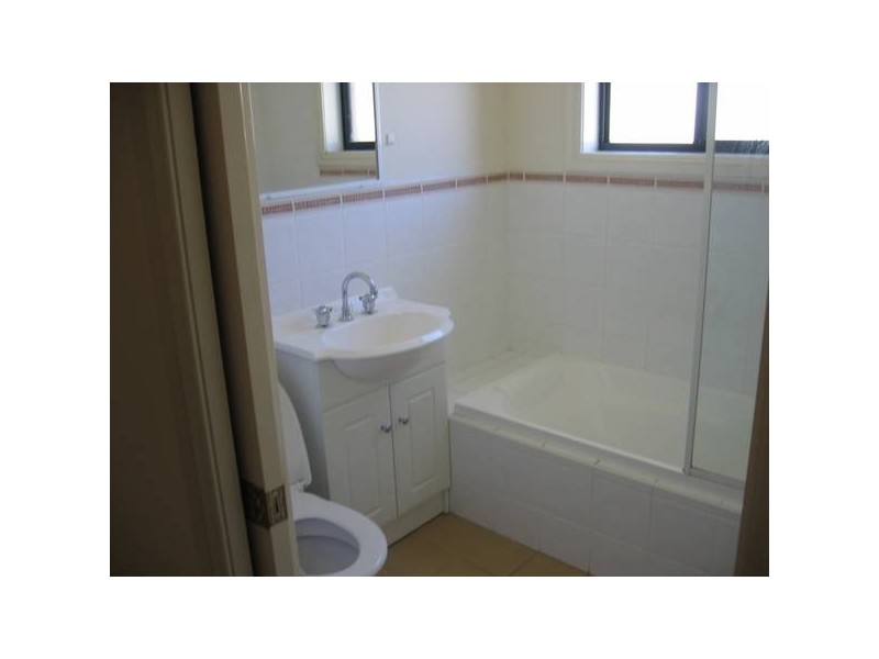 1/61 TARGO ROAD, Girraween NSW 2145