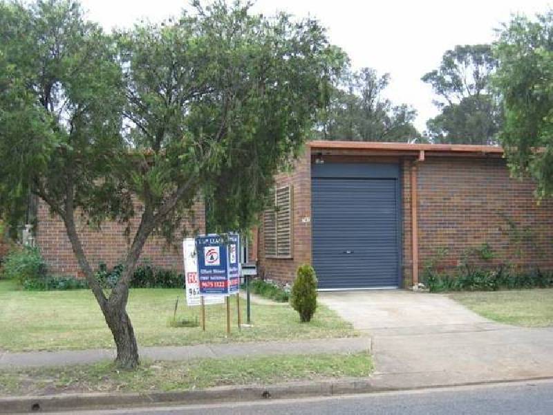 242 CAPTAIN COOK DRIVE, Willmot NSW 2770