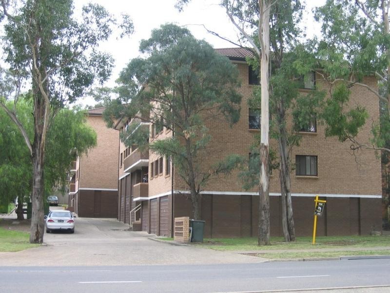 8/16 LUXFORD ROAD, Mount Druitt NSW 2770