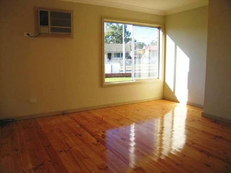 Redditch Crescent, Hebersham NSW 2770