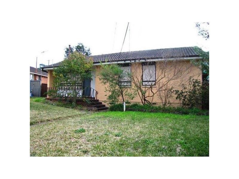 Mcmurdo Avenue, Tregear NSW 2770