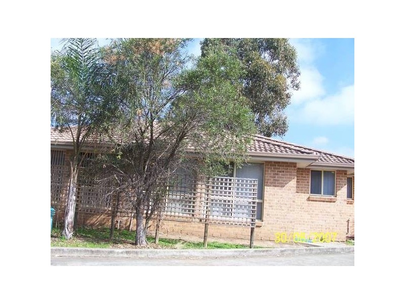 Moorehead Avenue, Mount Druitt NSW 2770