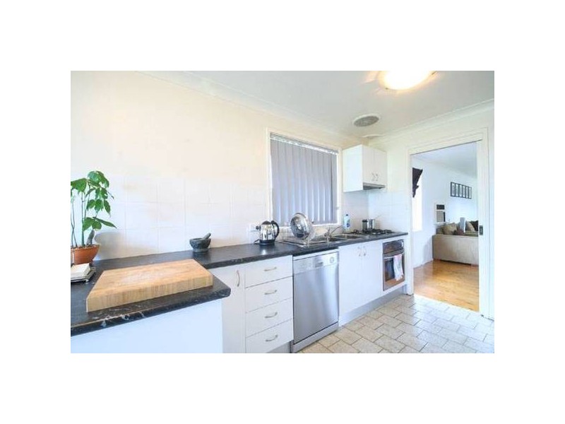 3 Cullen Pl, Dharruk NSW 2770