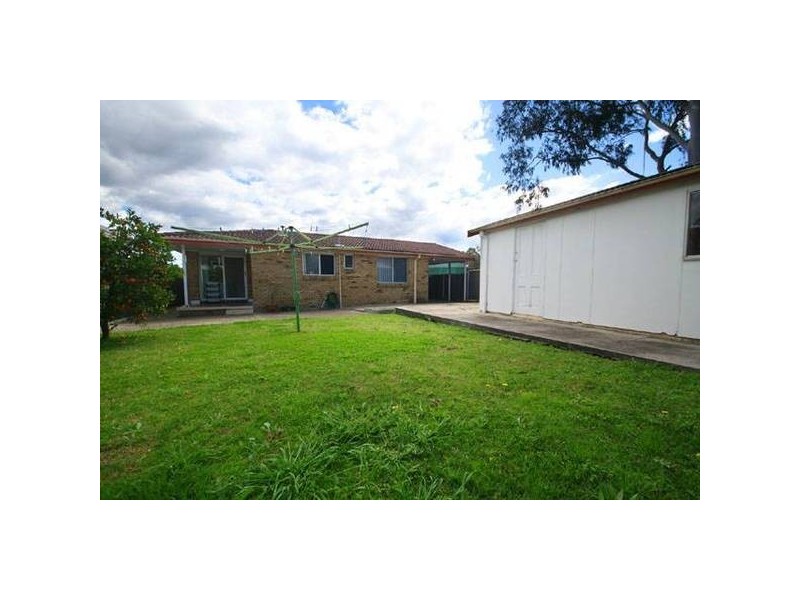 3 Cullen Pl, Dharruk NSW 2770