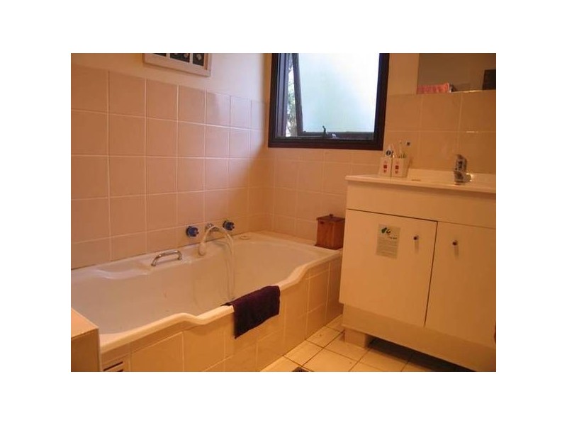 40 Eloura Street, Dharruk NSW 2770