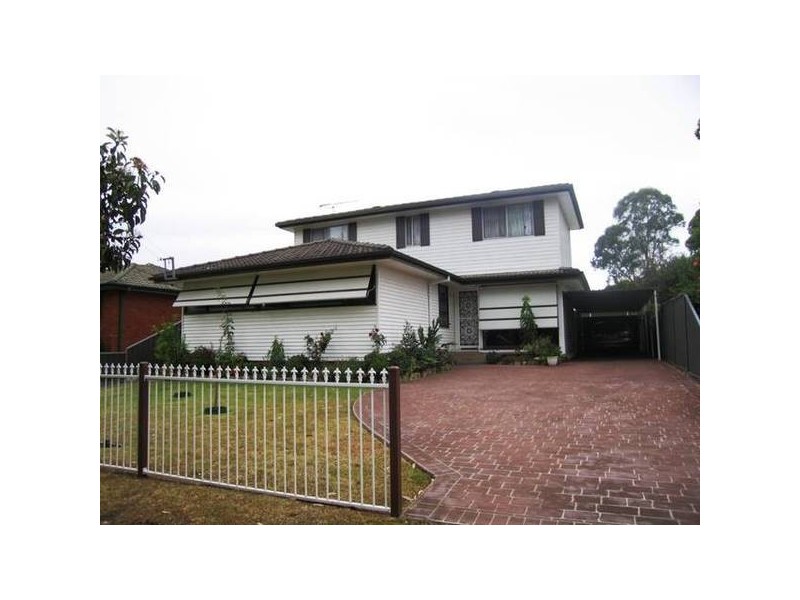 9 Sunda Avenue, Whalan NSW 2770