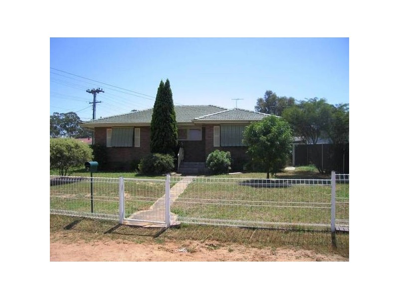 2 Morobe Street, Whalan NSW 2770