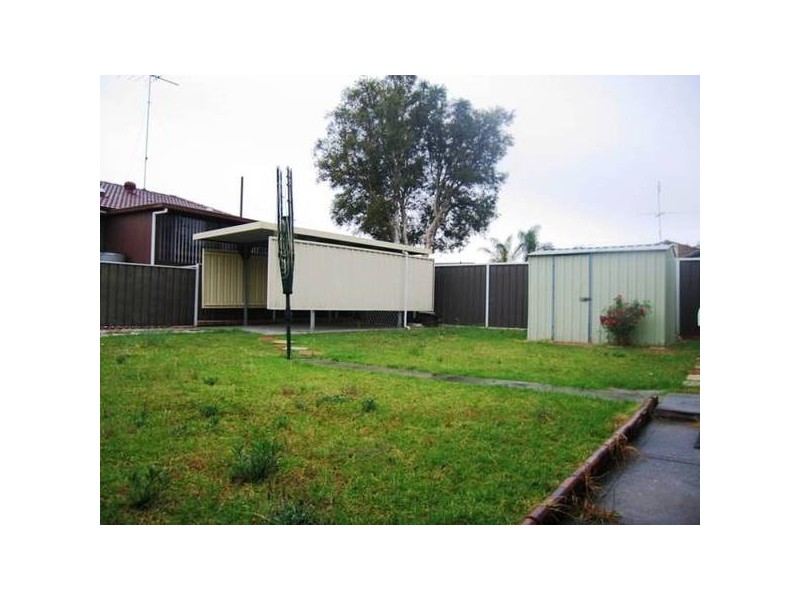 2 Morobe Street, Whalan NSW 2770