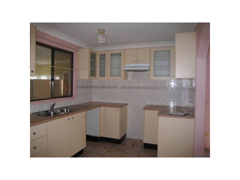 10 Livingston Avenue, Dharruk NSW 2770