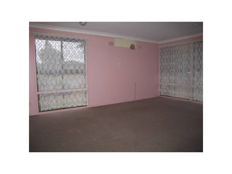 10 Livingston Avenue, Dharruk NSW 2770