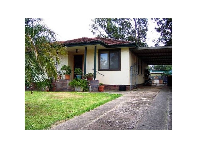 22 Tairora Street, Whalan NSW 2770