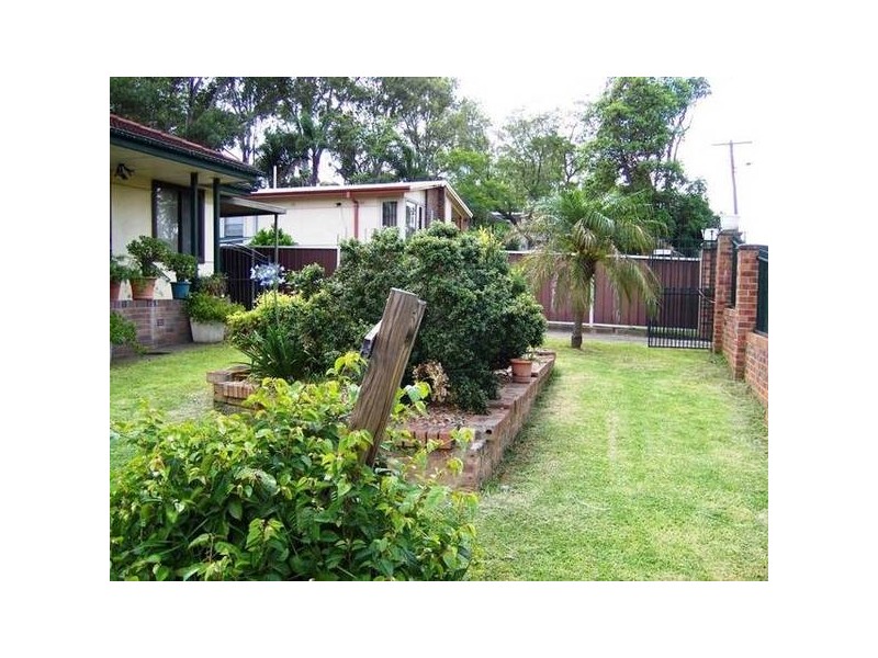 22 Tairora Street, Whalan NSW 2770