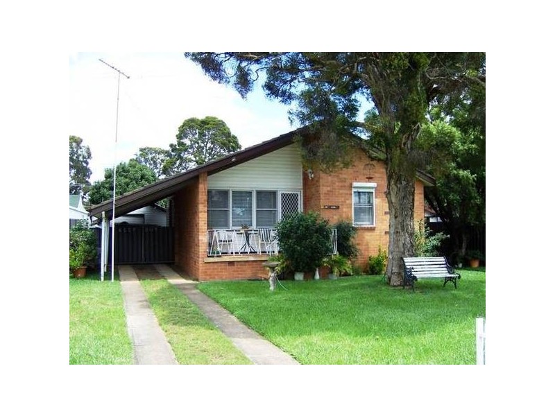 12 Copeland road, Lethbridge Park NSW 2770