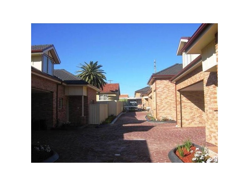 2/45 Sydney Street, St Marys NSW 2760