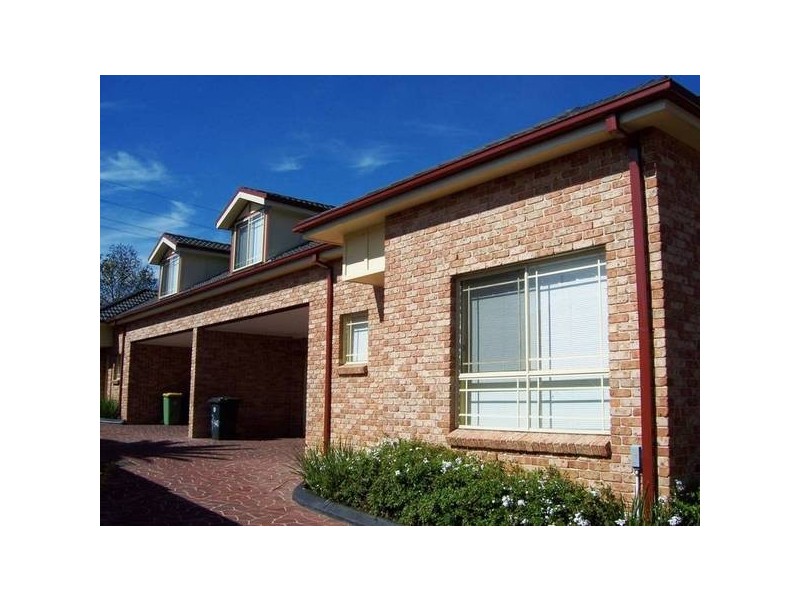 2/45 Sydney Street, St Marys NSW 2760