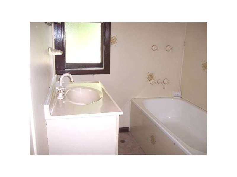 22 Neriba Crescent, Whalan NSW 2770