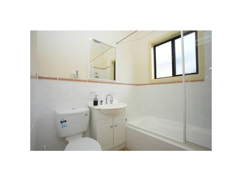 1/61 Targo Road, Girraween NSW 2145