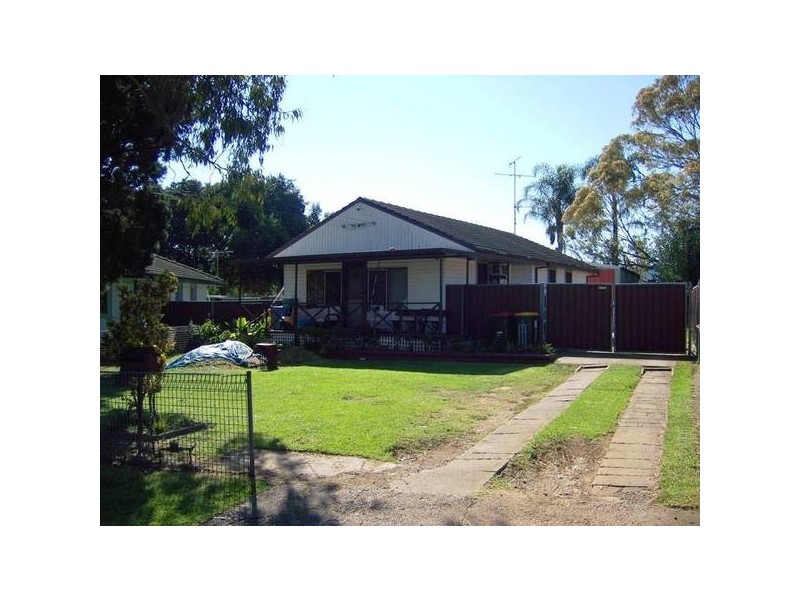 29 Kista Dan Avenue, Tregear NSW 2770