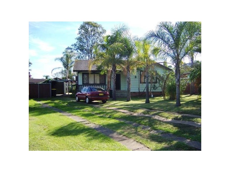 28 Runcorn Avenue, Hebersham NSW 2770
