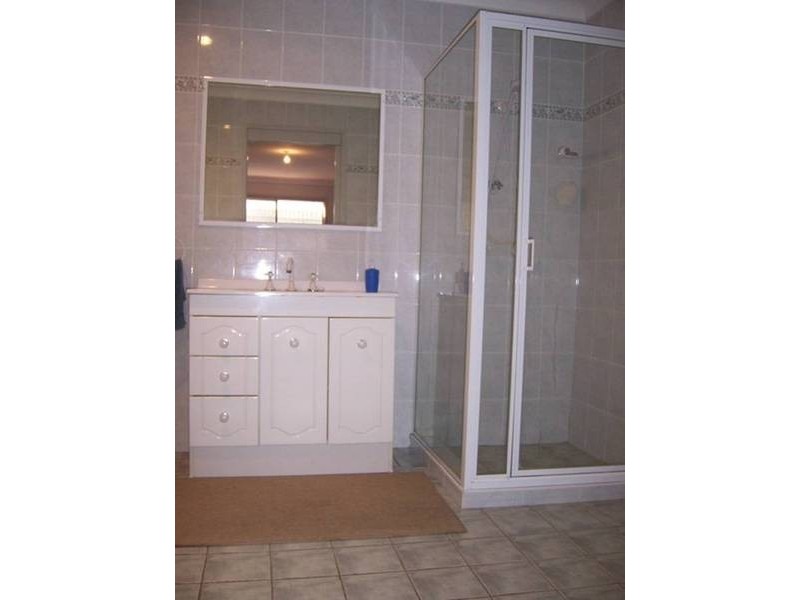 33 FORRESTER ROAD, Lethbridge Park NSW 2770