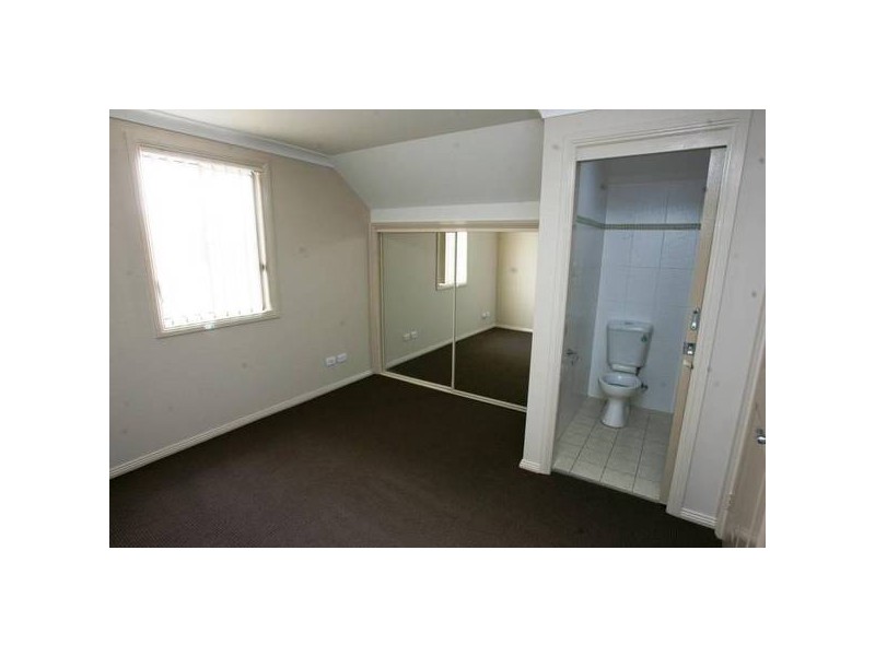 1/128-130 Canberra Street, St Marys NSW 2760