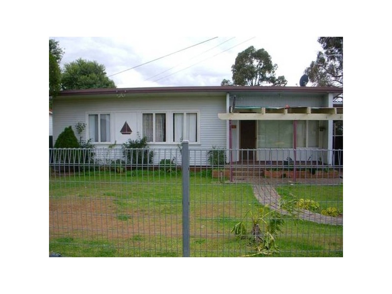 20 PALAU CRESCENT, Lethbridge Park NSW 2770