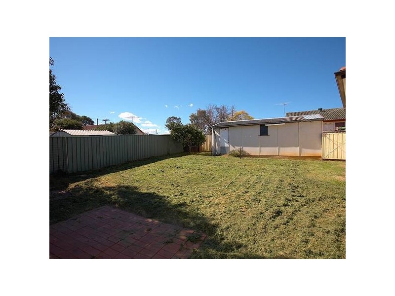 22 Neriba Crescent, Whalan NSW 2770