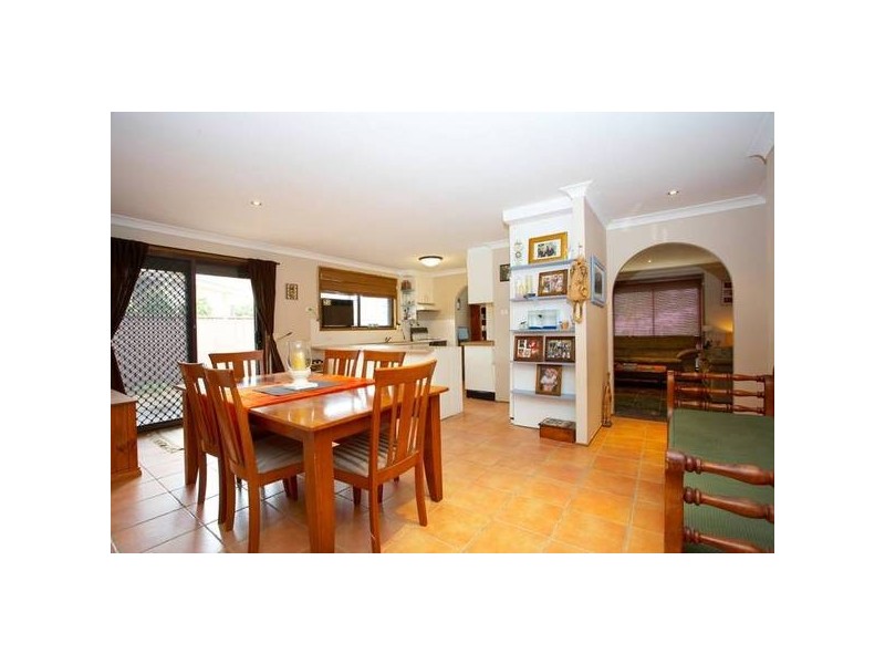 5 Parkinson Grove, Minchinbury NSW 2770