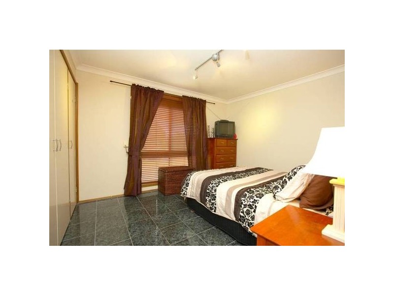 5 Parkinson Grove, Minchinbury NSW 2770