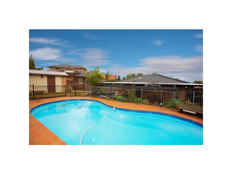 5 Parkinson Grove, Minchinbury NSW 2770