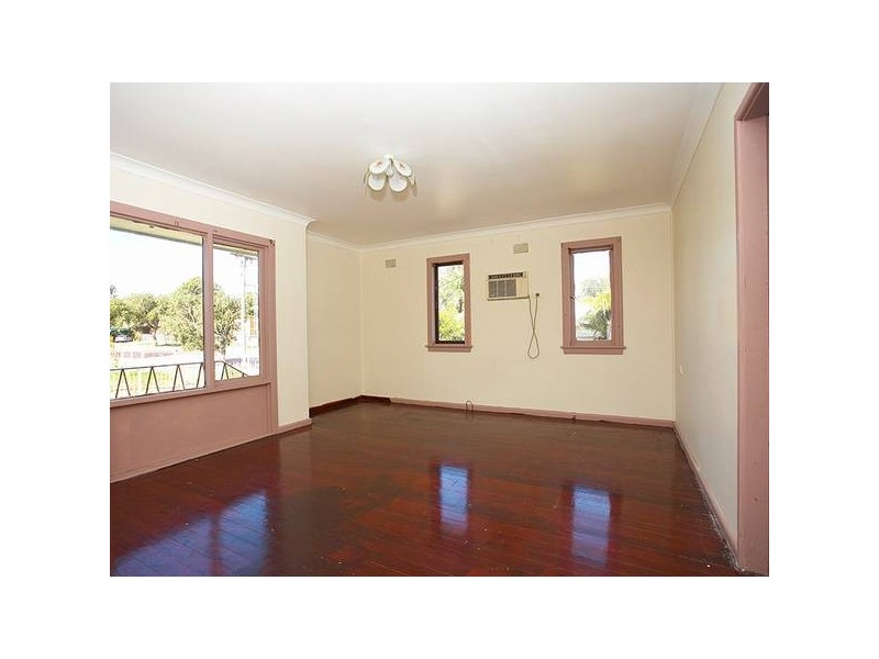 22 Neriba Crescent, Whalan NSW 2770