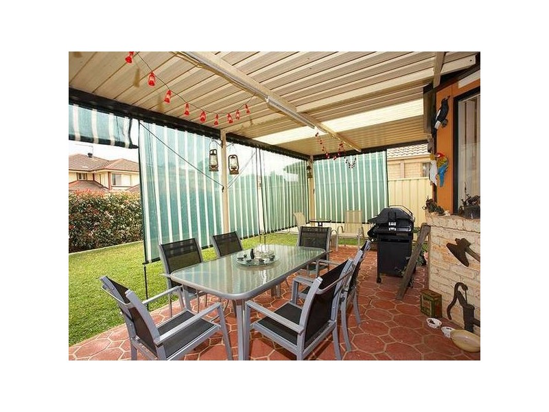 215 Bennett Road, St Clair NSW 2759