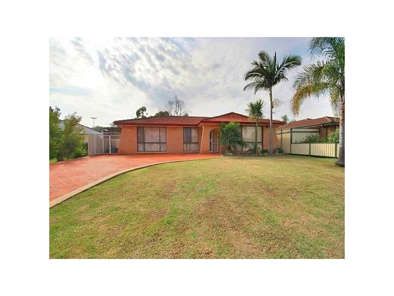 4 Walton Place, Minchinbury NSW 2770