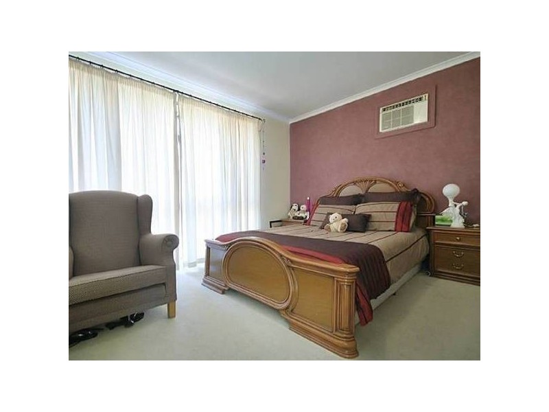 4 Walton Place, Minchinbury NSW 2770