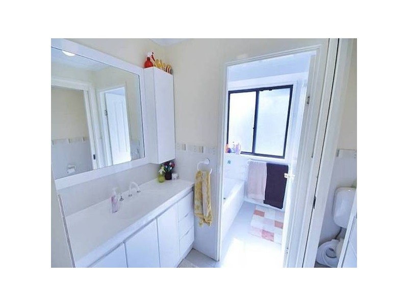 4 Walton Place, Minchinbury NSW 2770