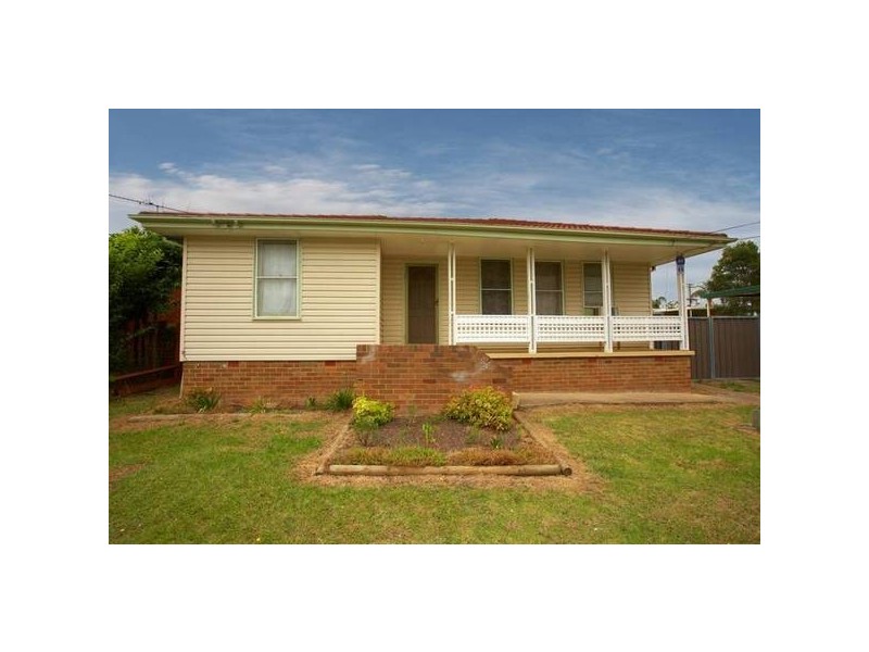 6 Hering Avenue, Emerton NSW 2770