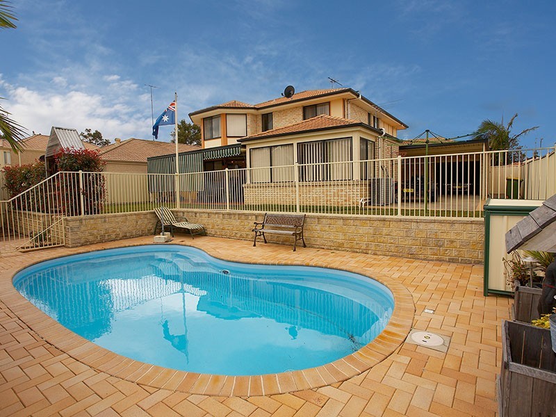 215 Bennett Road, St Clair NSW 2759