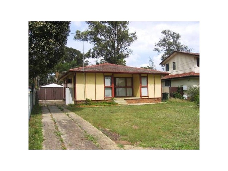 37 Kavieng Avenue, Whalan NSW 2770