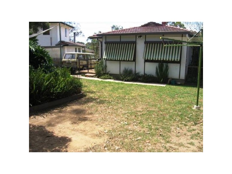 52 Manila Road, Lethbridge Park NSW 2770