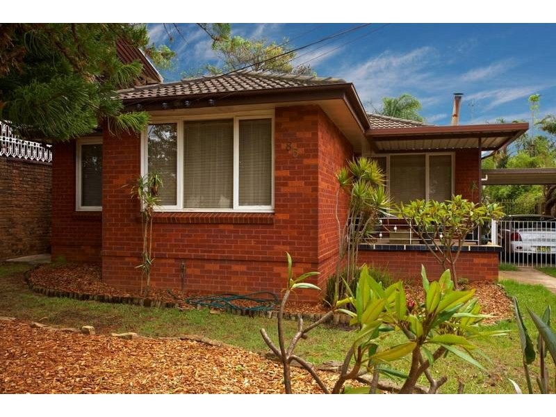 85 Bennett Road, Colyton NSW 2760