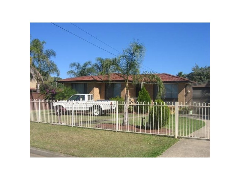 15 Grose Avenue, North St Marys NSW 2760