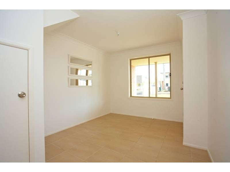 33 VARIAN STREET, Mount Druitt NSW 2770