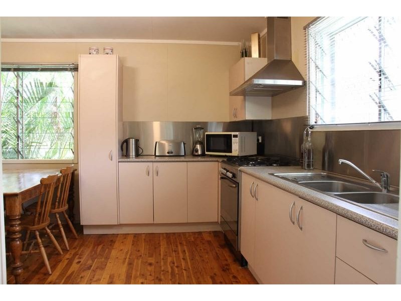 36 Wentworth Street, Leichhardt QLD 4305